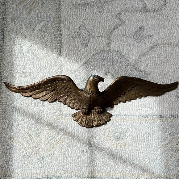 Vintage Eagle Wall Hanging - Picture 2 of 7